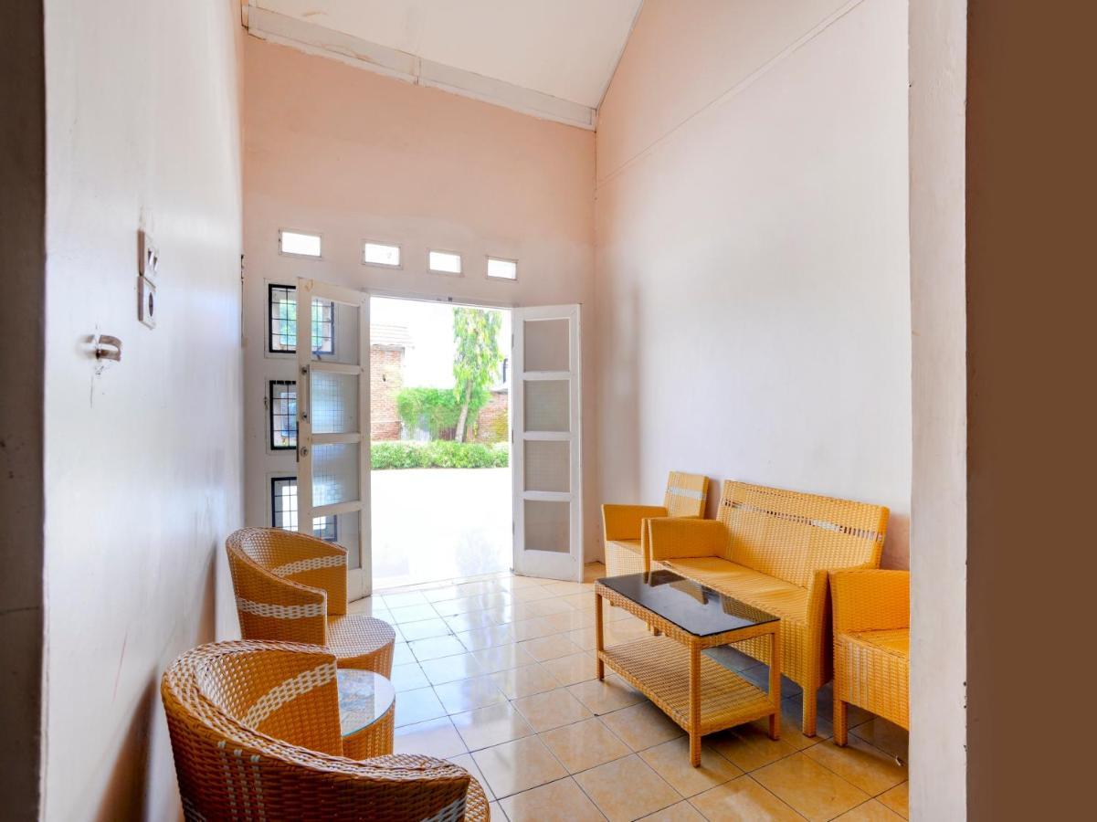 Oyo 90263 Hotel Diva Golf بنجكولو المظهر الخارجي الصورة